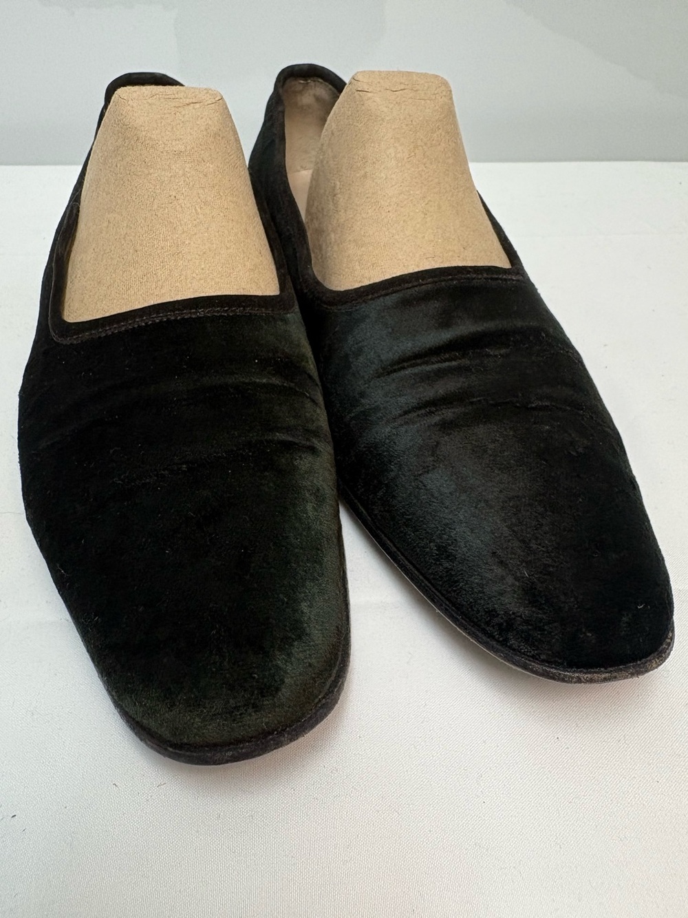 Salvatore Ferragamo Black Velvet Venetian Loafers Smoking Flats Size 7.5 C - Picture 5 of 10